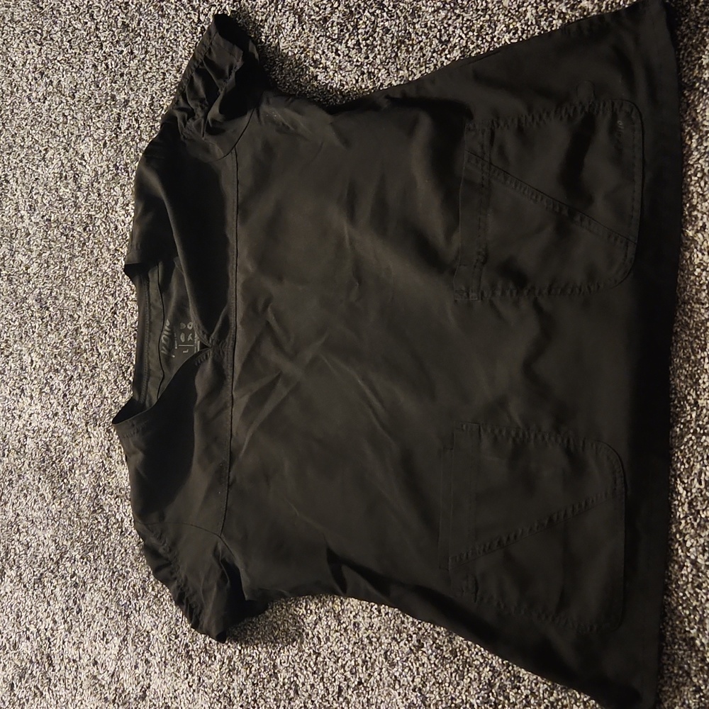 Barco back large scrub top
